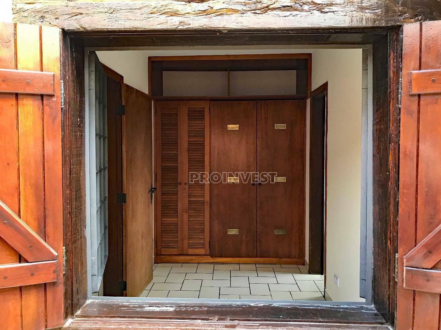 Casa de Condomínio à venda e aluguel com 3 quartos, 395m² - Foto 31