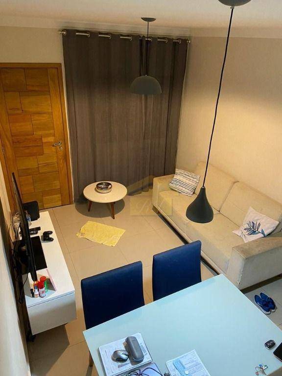 Sobrado à venda com 3 quartos, 98m² - Foto 1