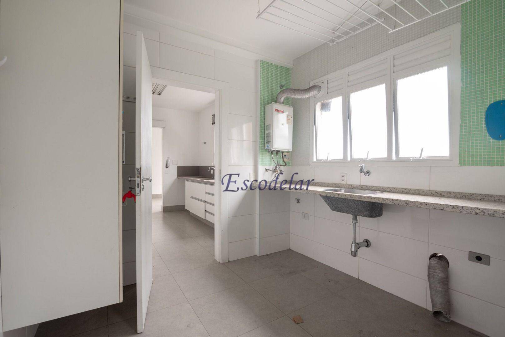 Apartamento à venda com 4 quartos, 260m² - Foto 14