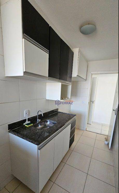 Apartamento à venda com 2 quartos, 70m² - Foto 9