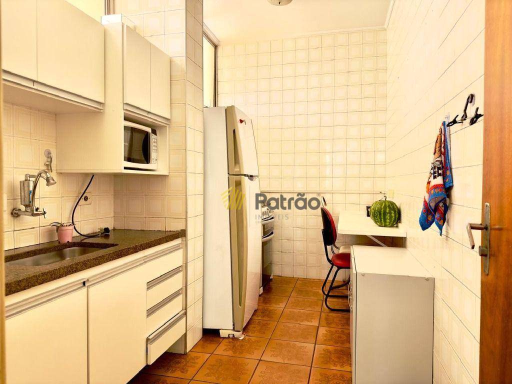 Apartamento à venda com 3 quartos, 127m² - Foto 8