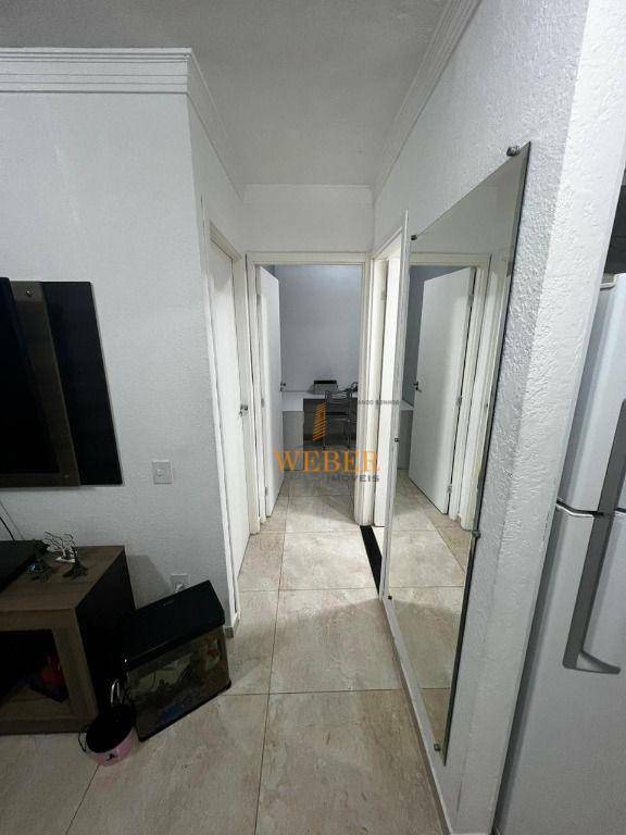 Apartamento à venda com 2 quartos, 44m² - Foto 14