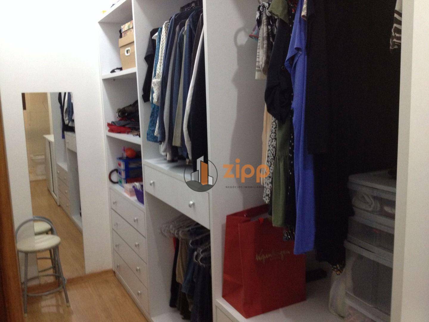 Sobrado à venda com 4 quartos, 298m² - Foto 21