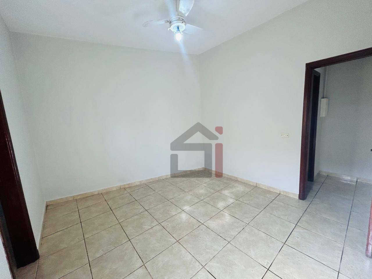 Casa à venda com 3 quartos - Foto 4