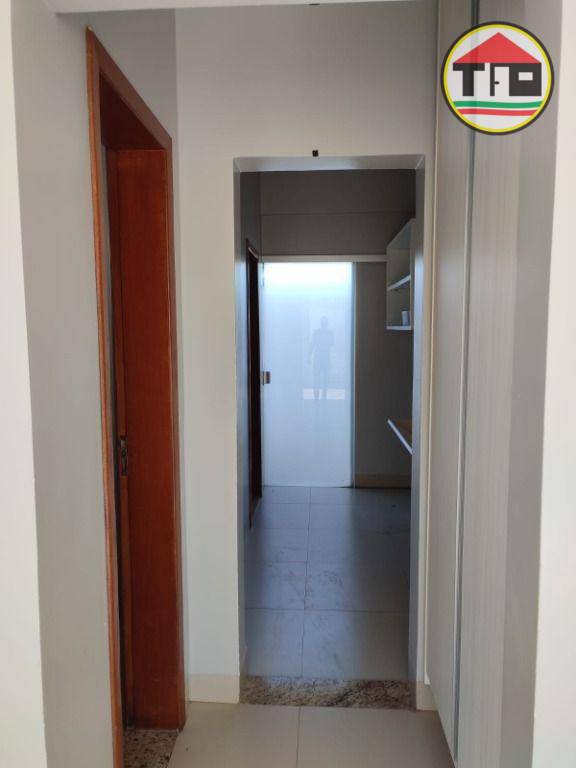 Casa para alugar com 3 quartos, 162m² - Foto 14