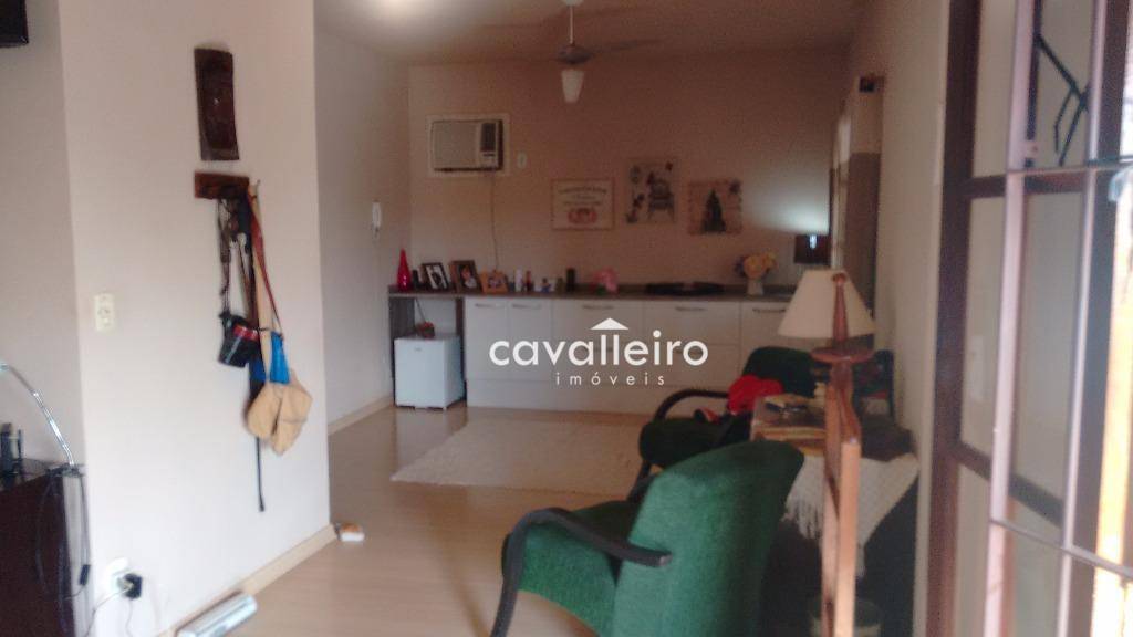 Casa à venda com 3 quartos, 307m² - Foto 24