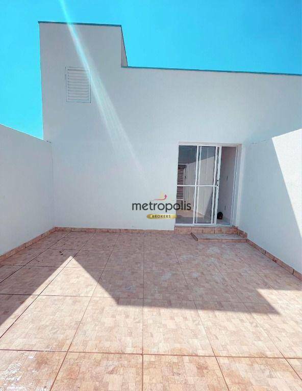 Sobrado à venda com 2 quartos, 65m² - Foto 1