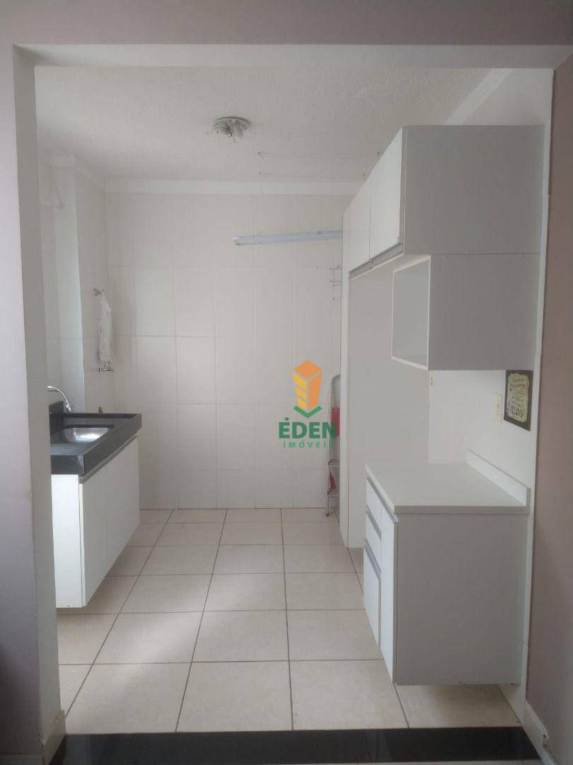 Apartamento à venda com 2 quartos, 52m² - Foto 11