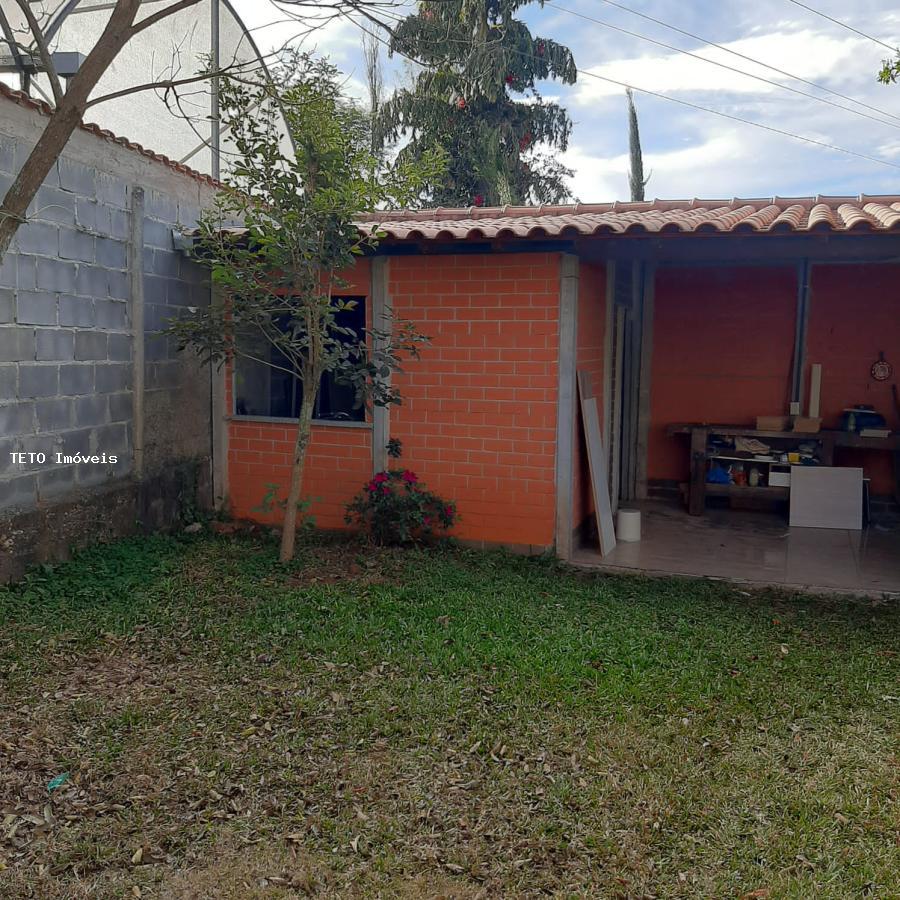 Casa à venda com 2 quartos, 600m² - Foto 18