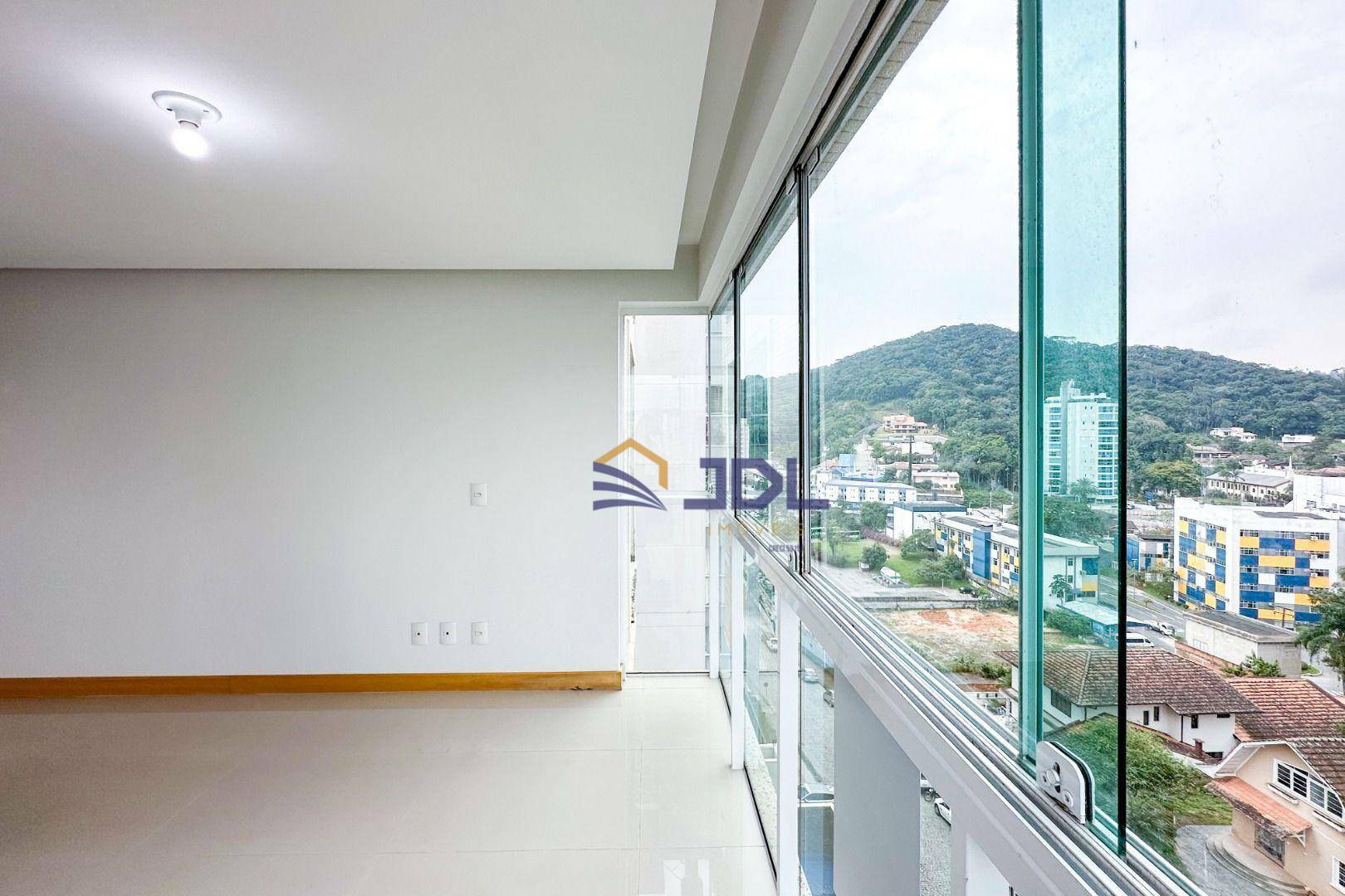 Apartamento à venda com 2 quartos, 102m² - Foto 11