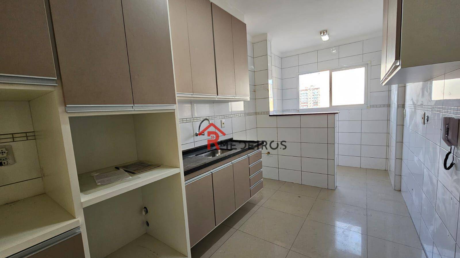 Apartamento à venda com 2 quartos, 71m² - Foto 12