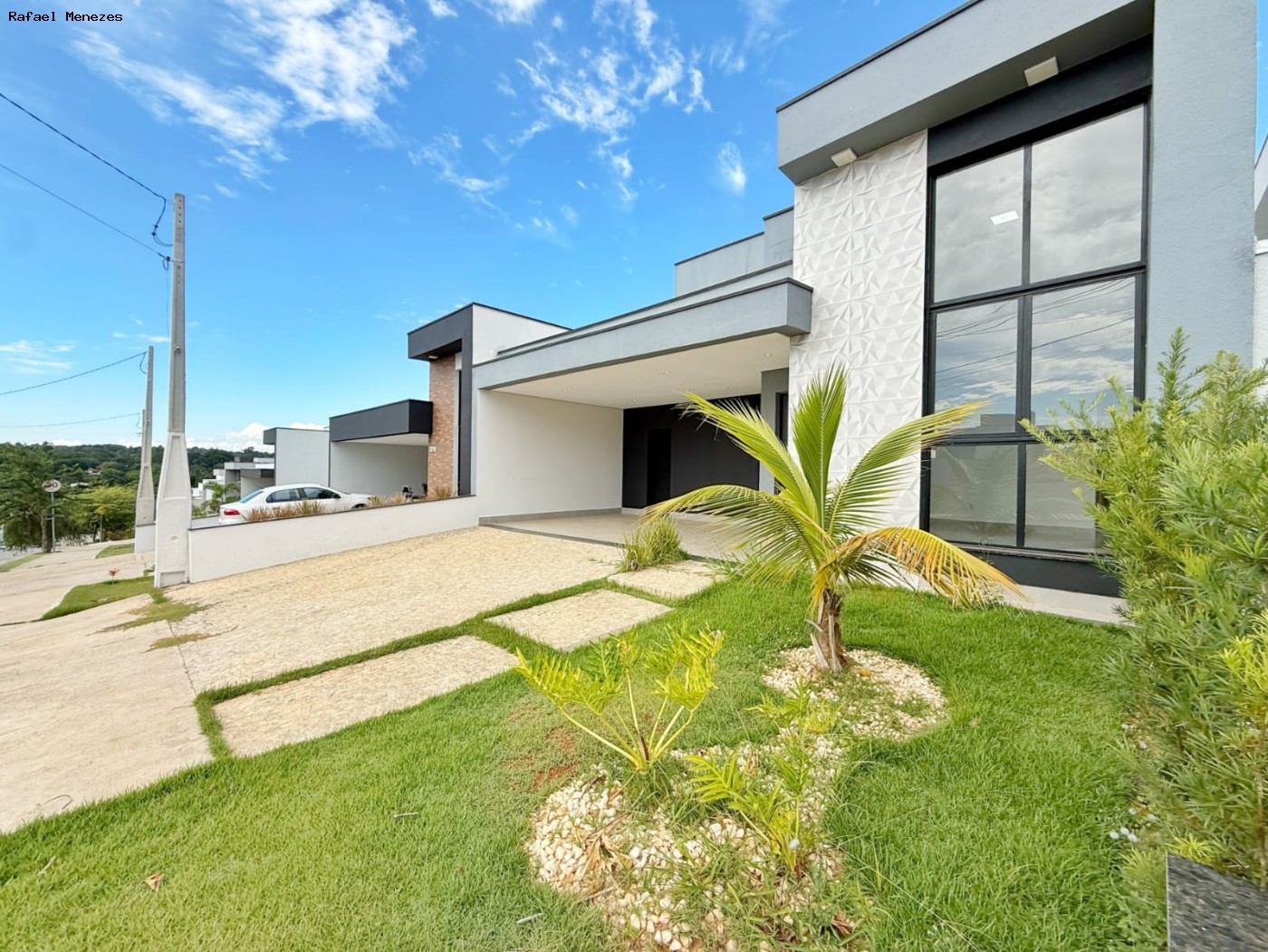 Casa de Condomínio à venda com 3 quartos, 188m² - Foto 1