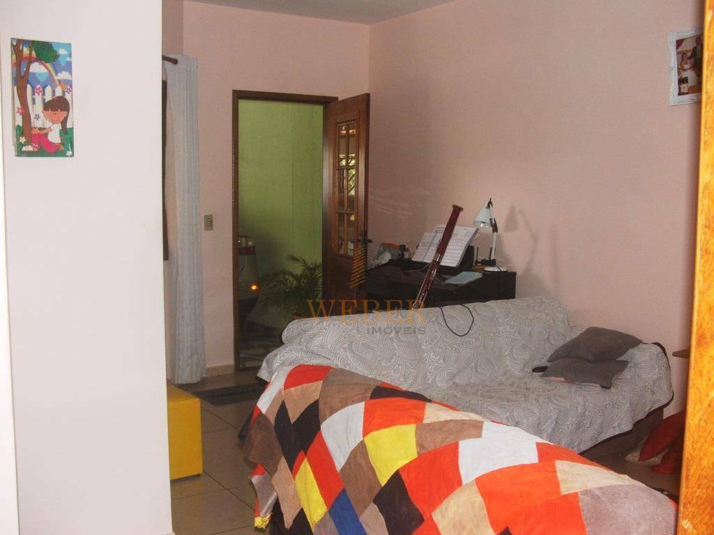 Casa à venda com 3 quartos, 125m² - Foto 15