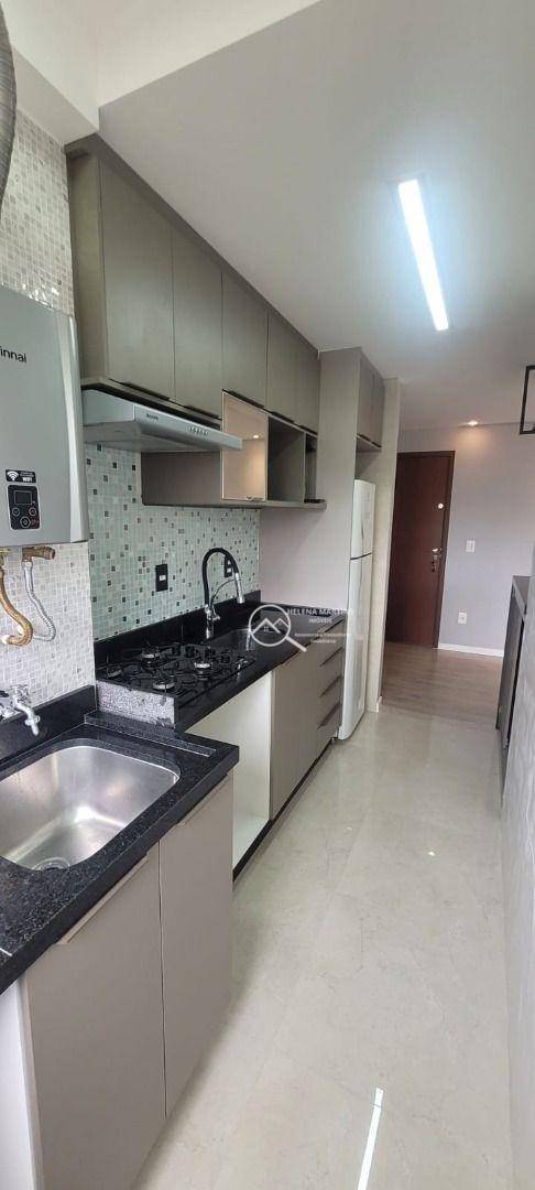 Apartamento à venda com 2 quartos, 60m² - Foto 4