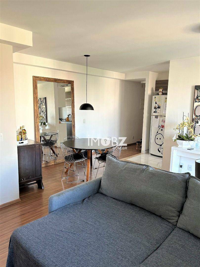 Apartamento à venda com 3 quartos, 102m² - Foto 9