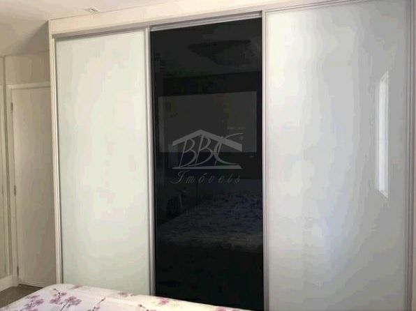 Apartamento à venda com 2 quartos, 70m² - Foto 14