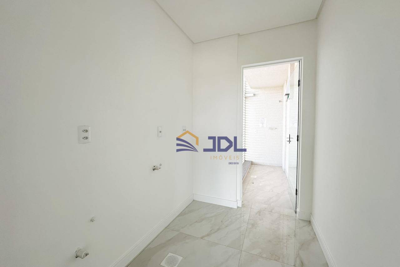 Apartamento à venda com 3 quartos, 107m² - Foto 7