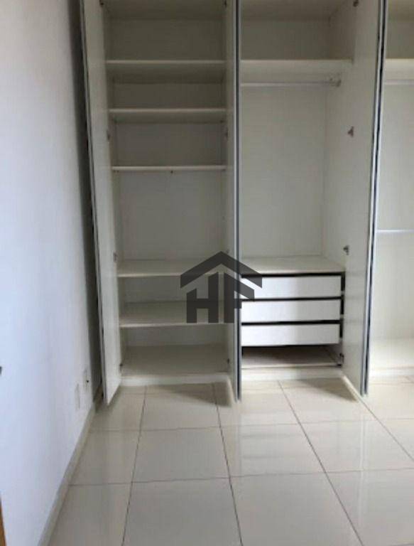 Apartamento à venda com 2 quartos, 60m² - Foto 7