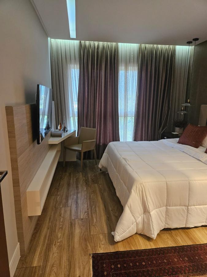 Apartamento à venda com 3 quartos, 186m² - Foto 18