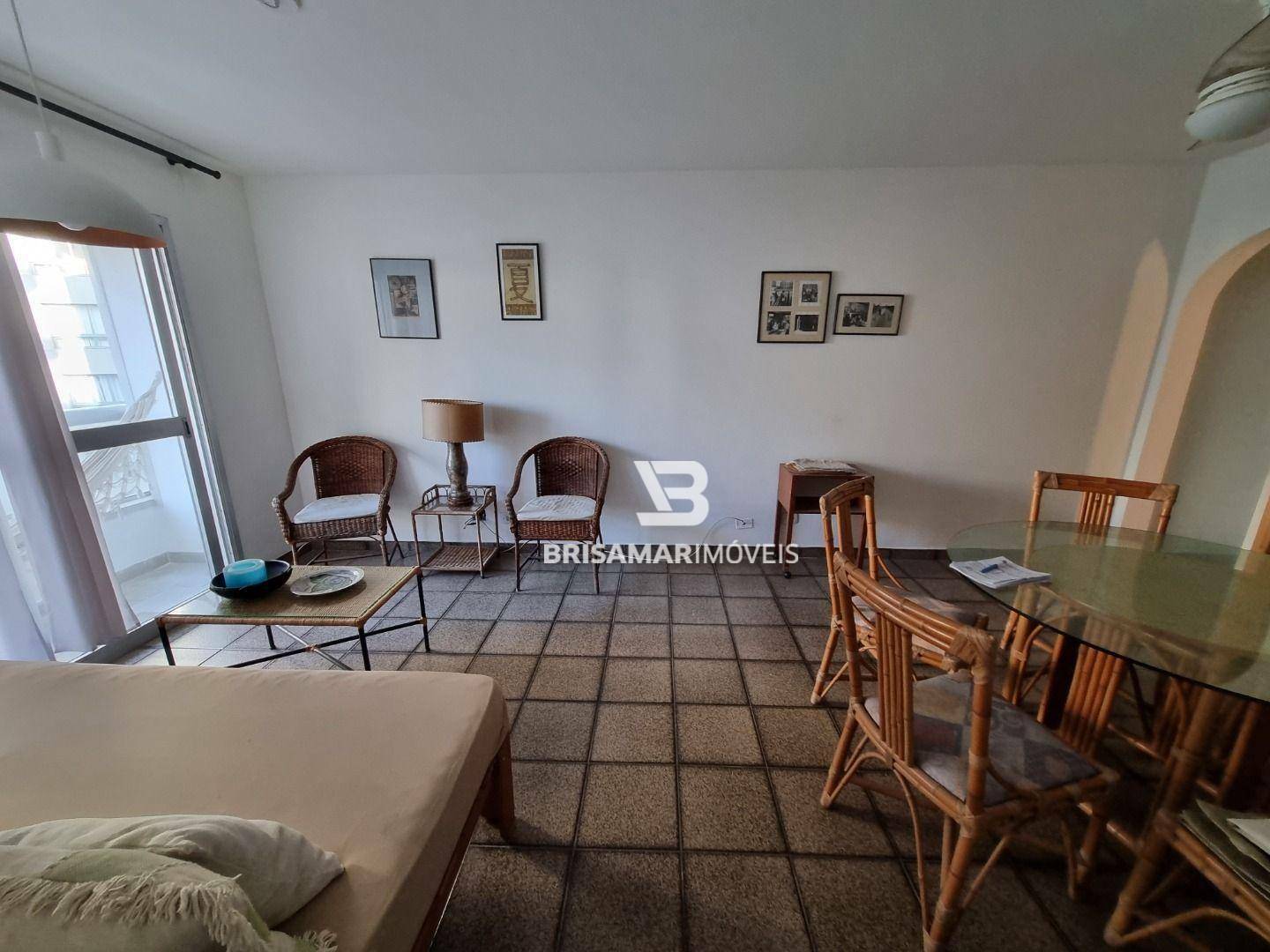 Apartamento à venda com 2 quartos, 75m² - Foto 2