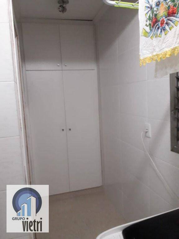 Apartamento à venda com 2 quartos, 65m² - Foto 30