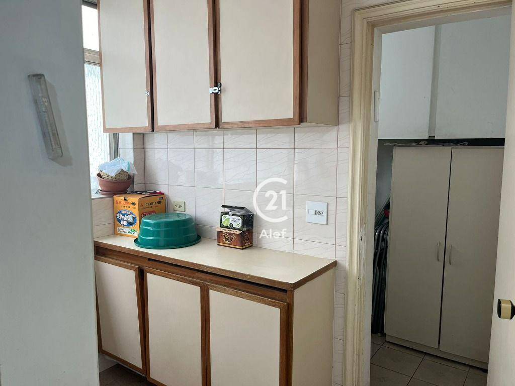 Apartamento à venda com 4 quartos, 140m² - Foto 23