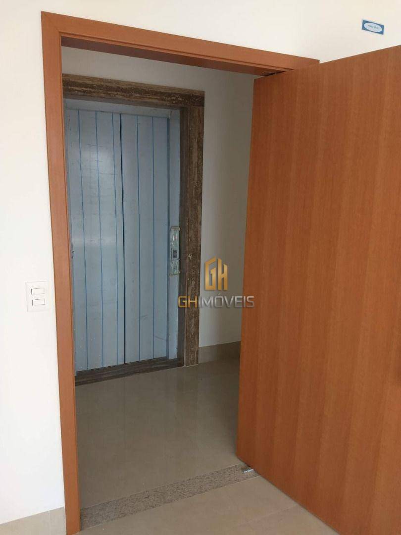 Apartamento à venda com 3 quartos, 155m² - Foto 10