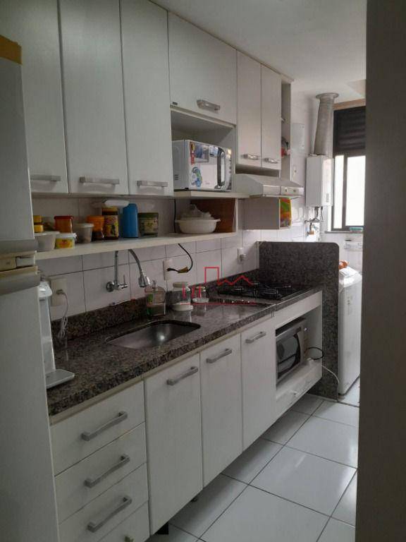 Apartamento à venda com 2 quartos, 65m² - Foto 15