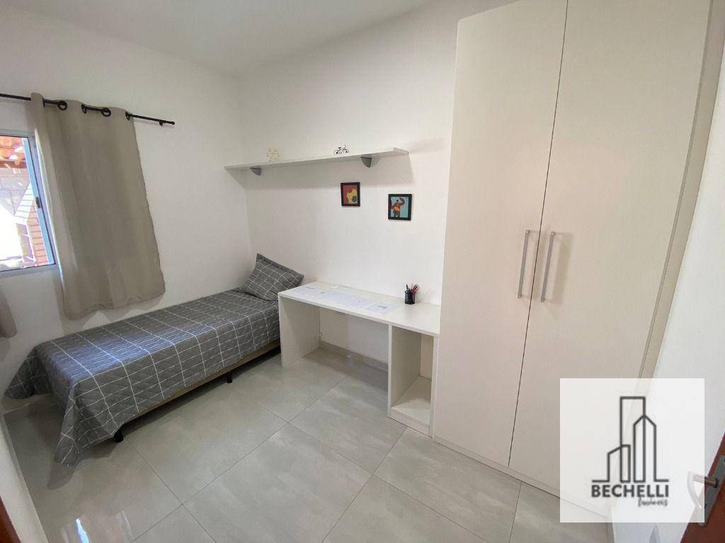 Casa à venda com 2 quartos, 50m² - Foto 6