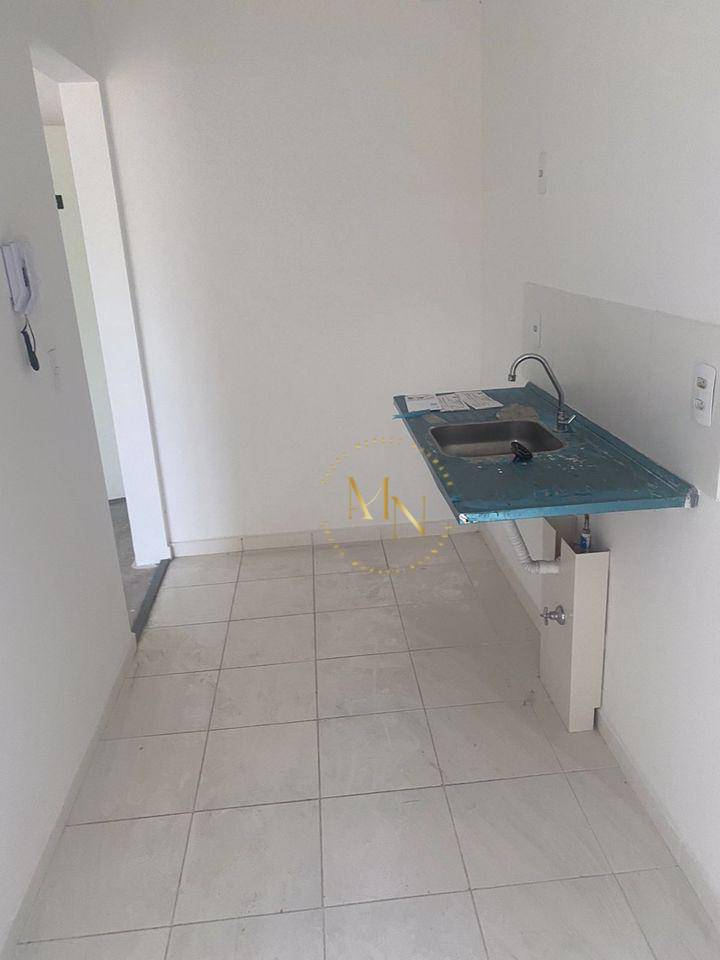 Apartamento à venda com 2 quartos, 57m² - Foto 2