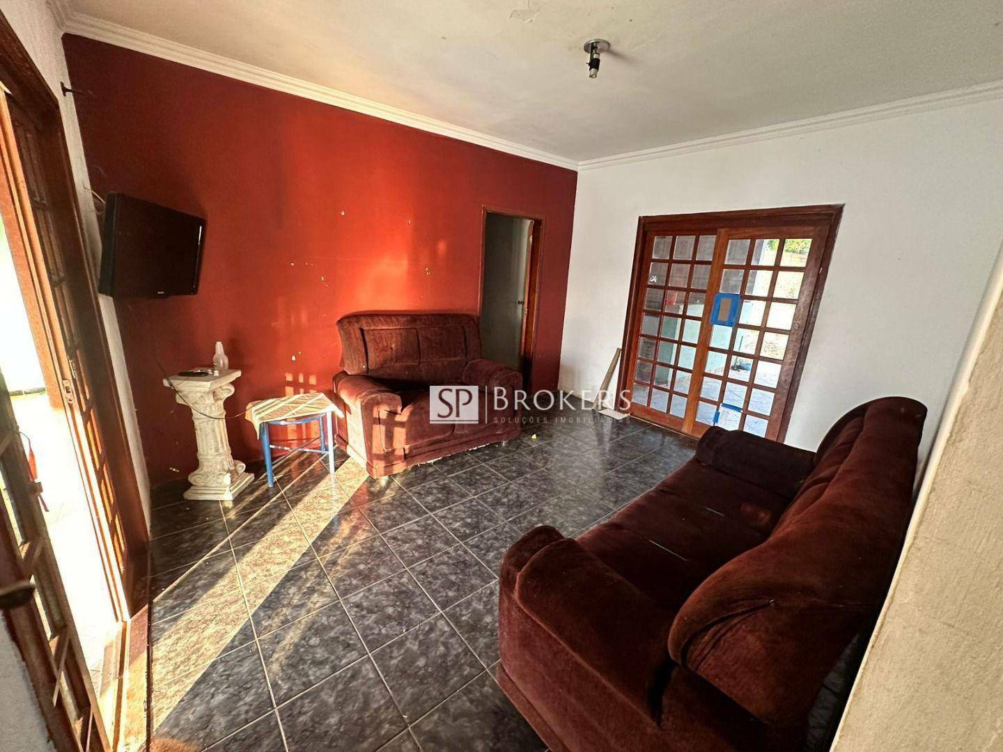 Chácara à venda com 3 quartos, 200m² - Foto 7