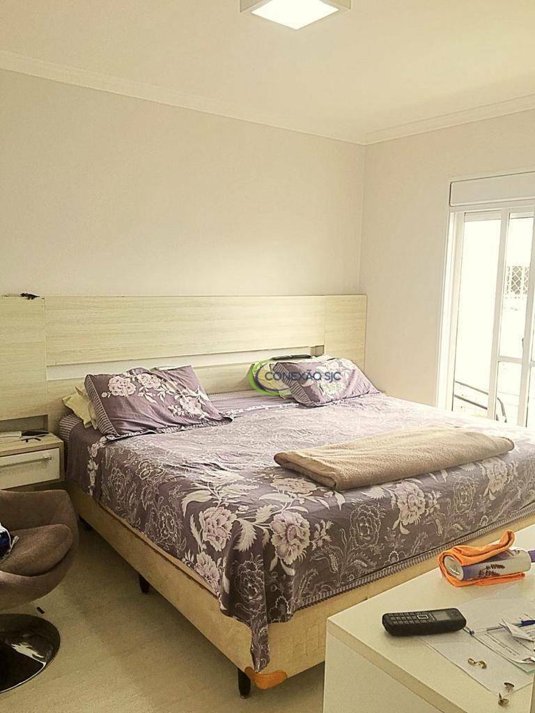 Apartamento à venda com 3 quartos, 182m² - Foto 10