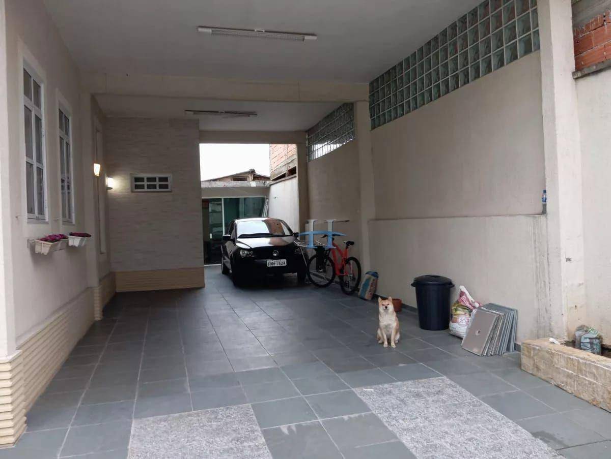 Casa à venda e aluguel com 2 quartos, 320m² - Foto 3