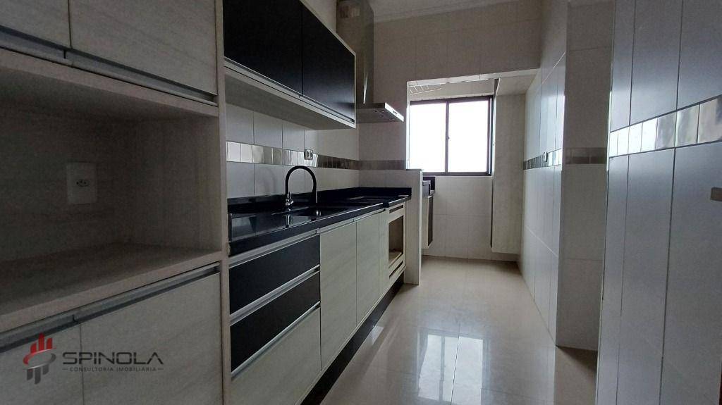 Apartamento à venda com 1 quarto, 45m² - Foto 8