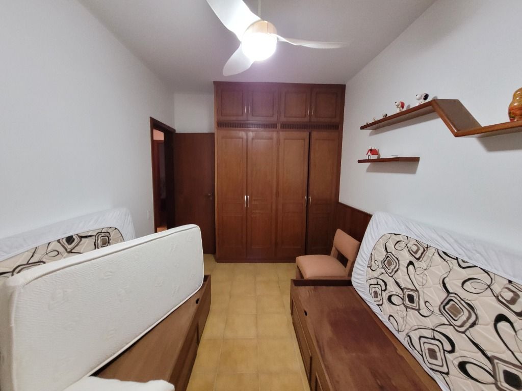 Apartamento à venda com 3 quartos, 140m² - Foto 12