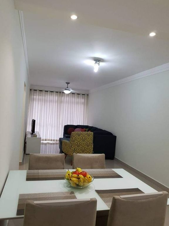 Apartamento à venda com 2 quartos, 80m² - Foto 2