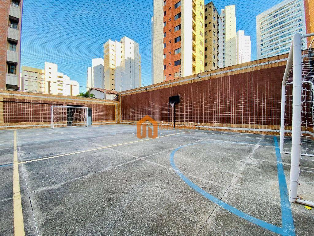 Apartamento à venda com 3 quartos, 132m² - Foto 46