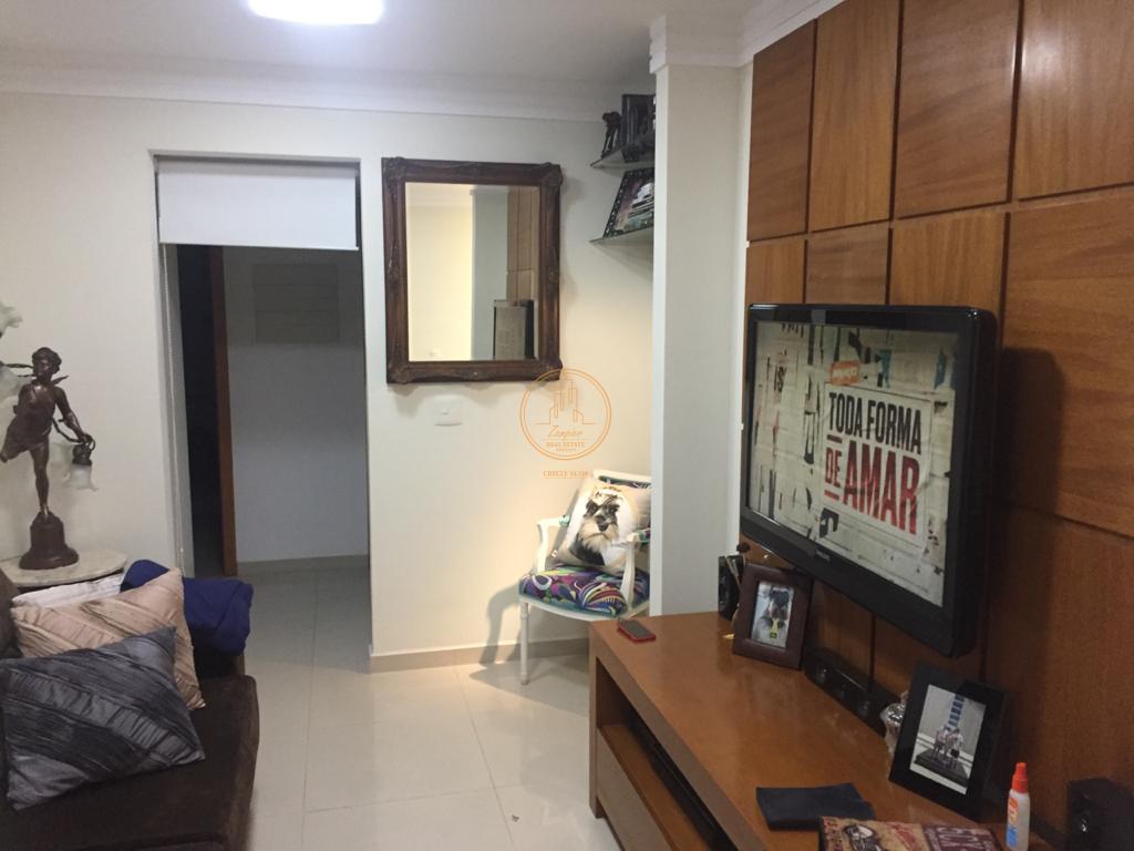 Apartamento à venda com 4 quartos, 191m² - Foto 2