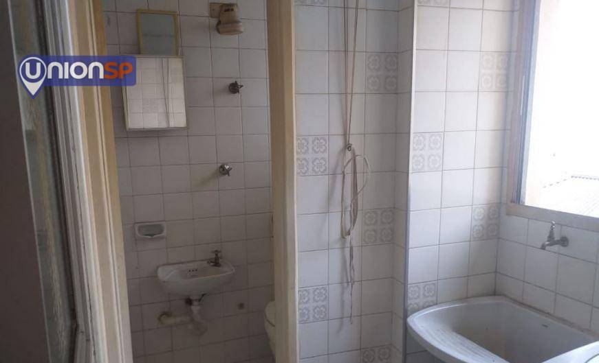 Apartamento à venda com 2 quartos, 70m² - Foto 12