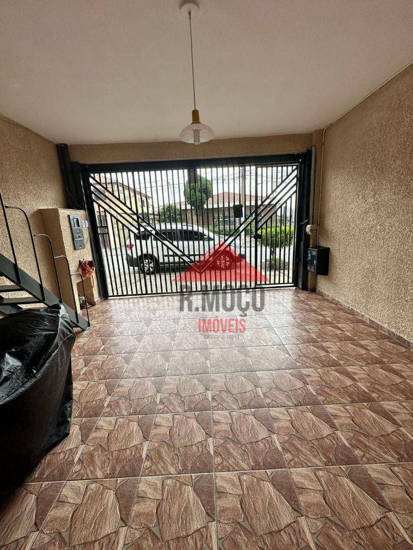 Sobrado à venda com 2 quartos, 100m² - Foto 2