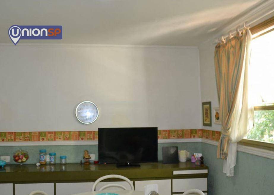 Apartamento à venda com 4 quartos, 204m² - Foto 19