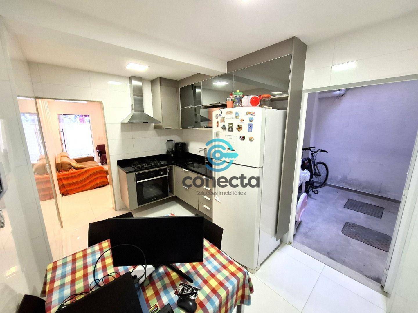 Casa à venda com 2 quartos, 65m² - Foto 10