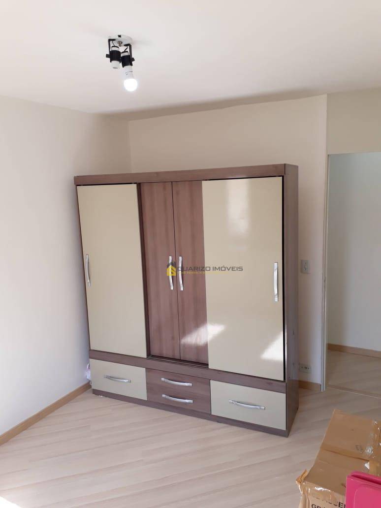 Apartamento à venda com 2 quartos, 75m² - Foto 3