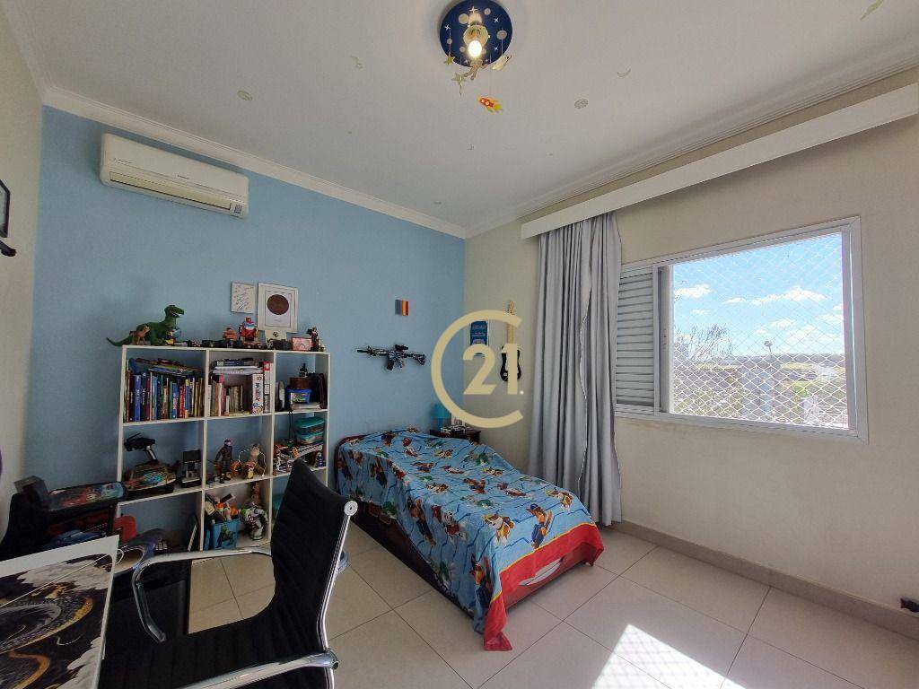 Casa de Condomínio à venda com 3 quartos, 260m² - Foto 15