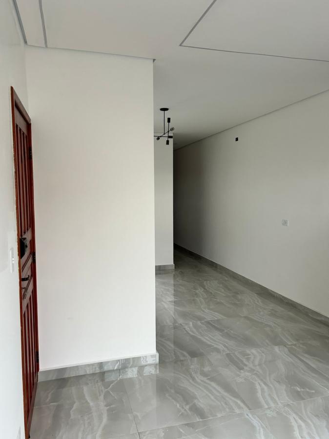 Casa à venda com 2 quartos, 70m² - Foto 8