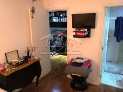 Apartamento à venda com 3 quartos, 156m² - Foto 28