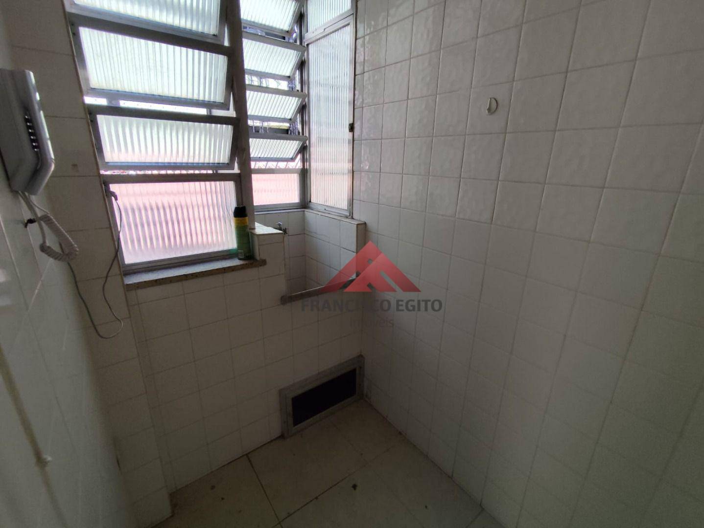 Apartamento à venda e aluguel com 2 quartos, 60m² - Foto 17