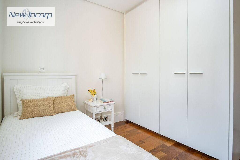 Apartamento à venda com 4 quartos, 215m² - Foto 15