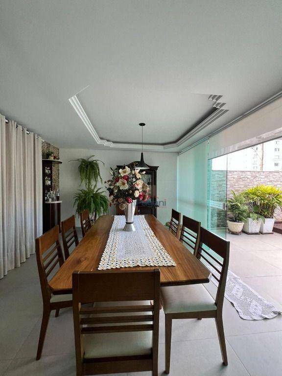 Casa para alugar com 3 quartos, 135m² - Foto 22