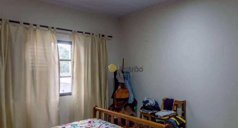 Sobrado à venda com 2 quartos, 220m² - Foto 5